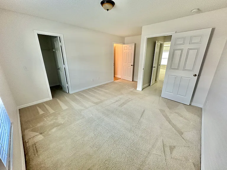 107 Keystone Crest Ct — Photo 15