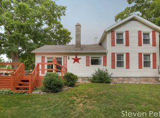 1406 Bates Rd, Ionia, MI 48846