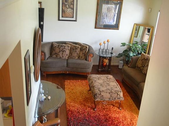 4th image of 9806 Sandpiper Dr