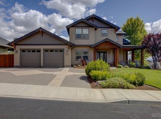 3358 SW 35th St, Redmond, OR 97756