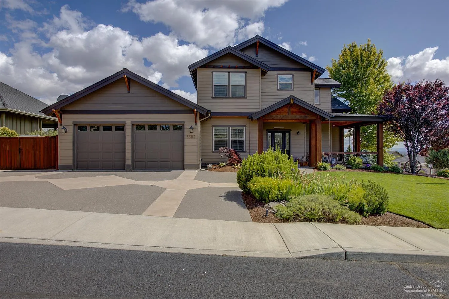 3358 SW 35th St photo 1