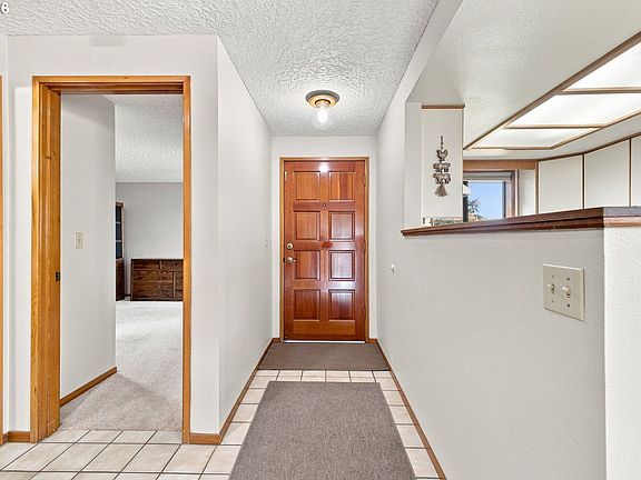 2nd image of 13815 NW 10th Ct APT F