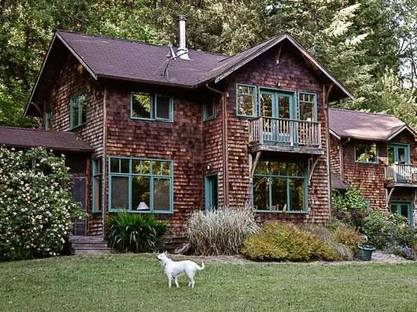 (undisclosed Address), Vashon, WA 98070