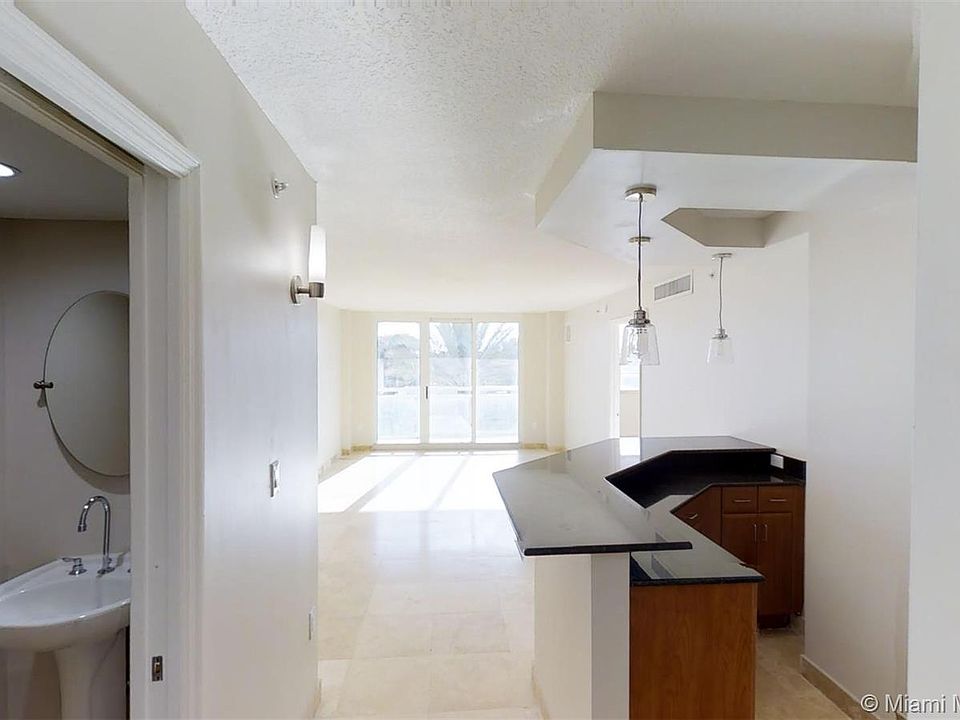 1st image of 6917 Collins Ave APT 422