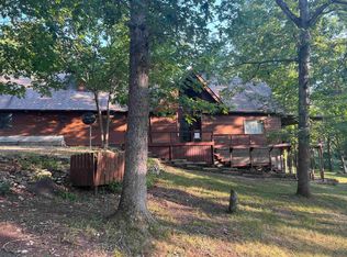 29766 Johnson Pl, Edwards, MO 65326