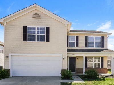 8325 Bluestem Ln, Plainfield, IN, 46168