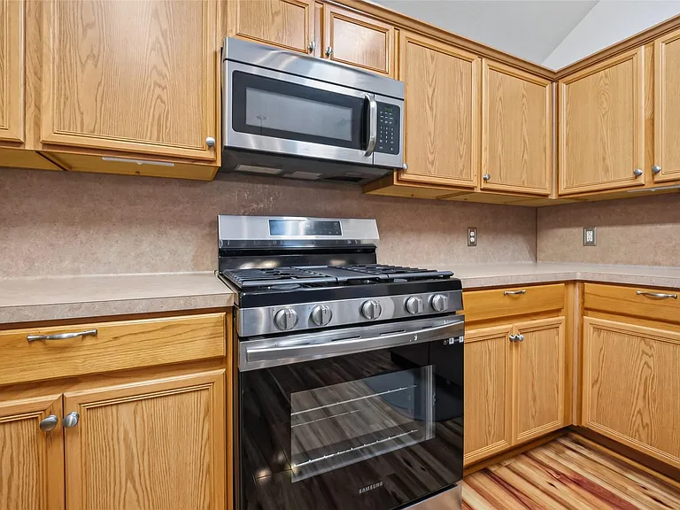 13022 Cherton Ct — Photo 26