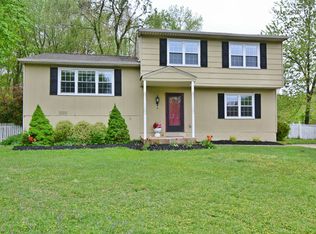3 Eastwind Ct, Newark, DE 19713