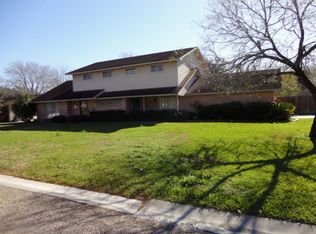 2016 Jackson St, Port Lavaca, TX 77979