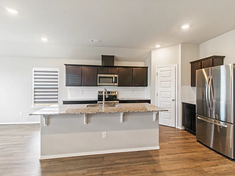 3700 S 1st Pl — Photo 12