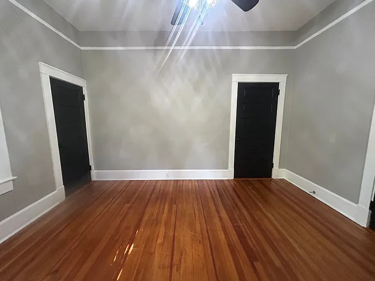 2827 Wilmot Ave — Photo 15