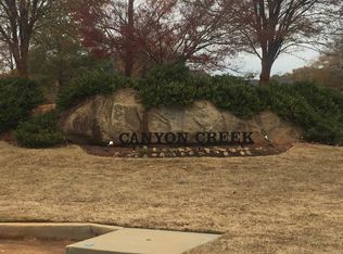 737 N Alamosa Dr, Boiling Springs, SC 29316