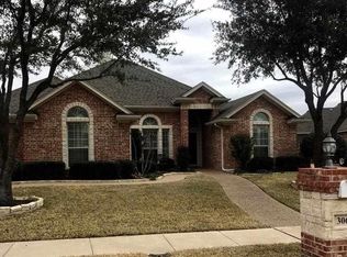 306 Chamberly Rd, Woodway, TX 76712