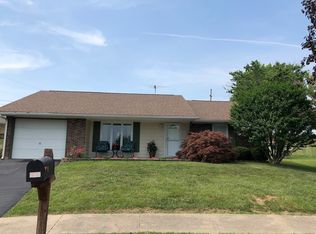 100 Harding Ct, Franklin, OH 45005