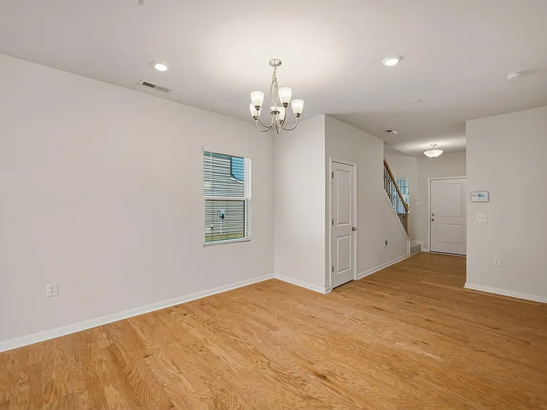 2132 Water Marsh Trl — Photo 5
