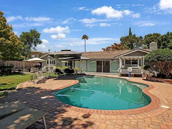 6685 Arboga Way, Sacramento, CA 95831