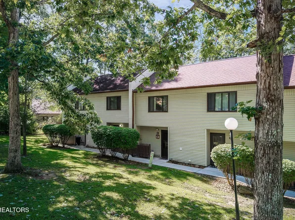 97 Wilshire Heights Dr, Fairfield Glade, TN 38558