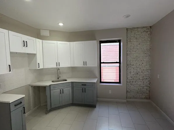 26 Elizabeth Ave APT 2C, Newark, NJ 07108