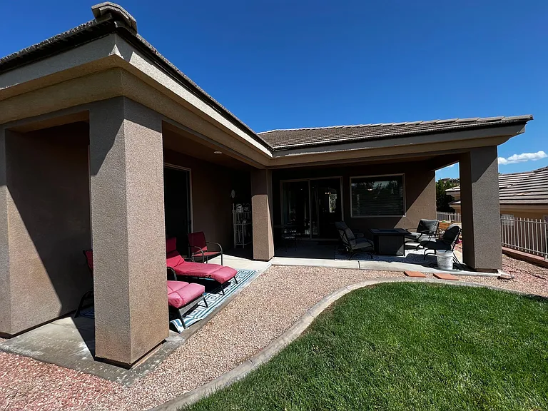 457 Highland View Ct — Photo 23