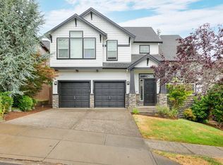 15993 SE Chelsea Morning Dr, Happy Valley, OR 97086