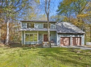 37 Fox Den Road, Mount Kisco, NY 10549