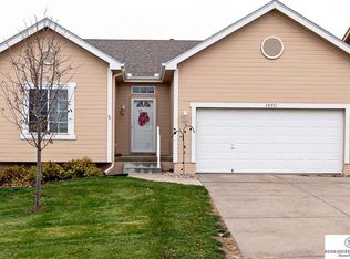 15311 Armstrong St, Omaha, NE 68116