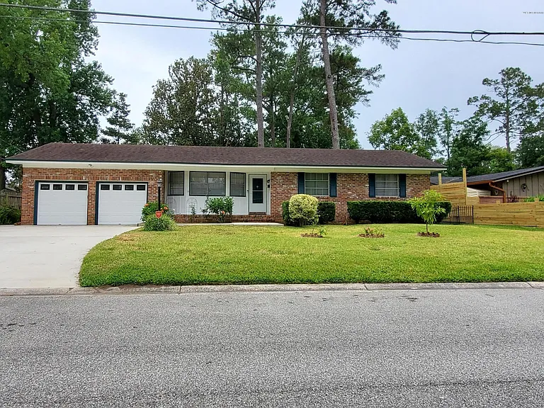 4940 Brighton Dr — Photo 12