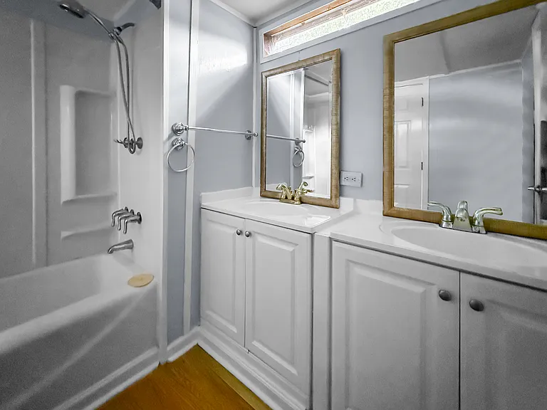 143 Maple St — Photo 9