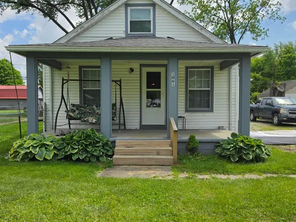 1061 Williams Rd, Columbus, OH 43207