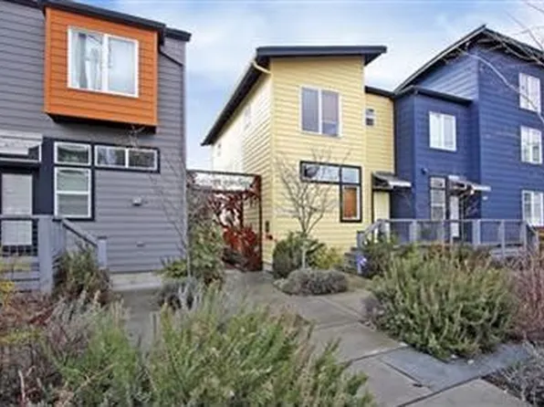 237 11th Ave E, Seattle, WA 98102