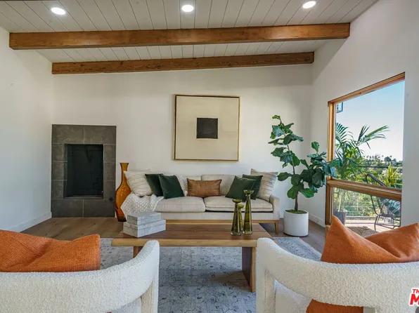 6374 Macal Pl, Los Angeles, CA 90068