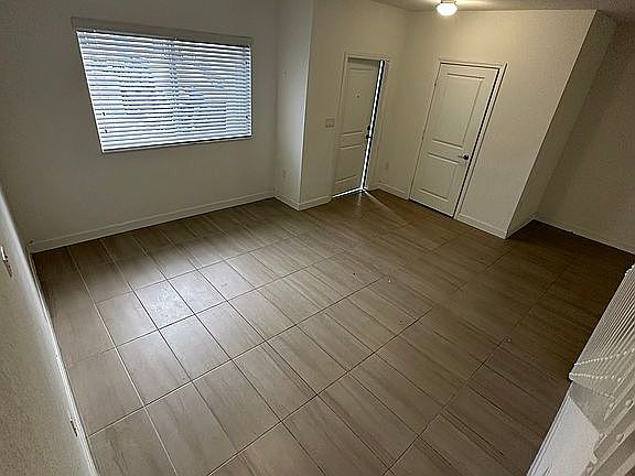 4th image of 1210 NW 3rd Ln #1210