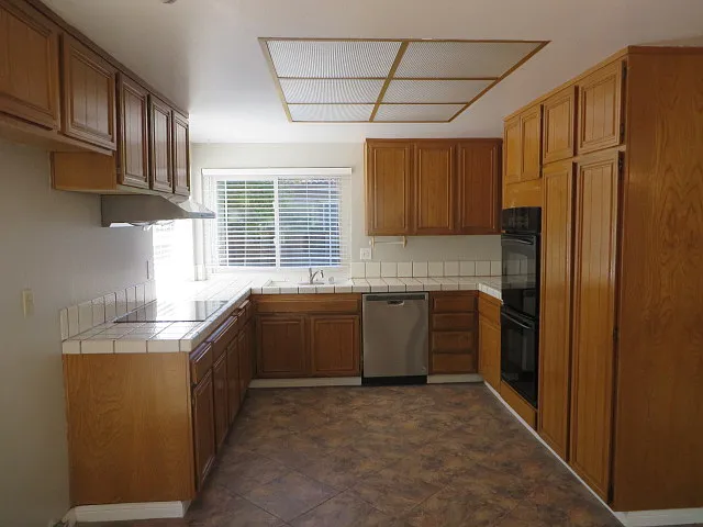 3424 Bermuda Ct — Photo 8