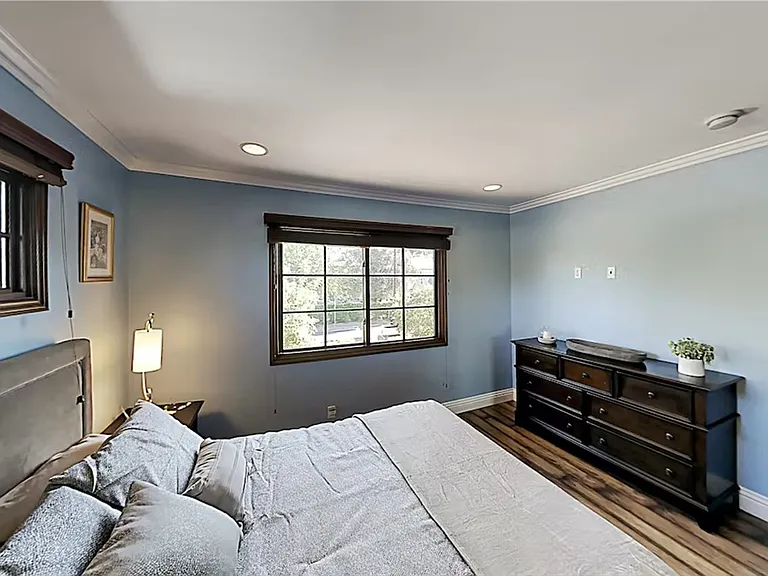 12403 Erwin St — Photo 18