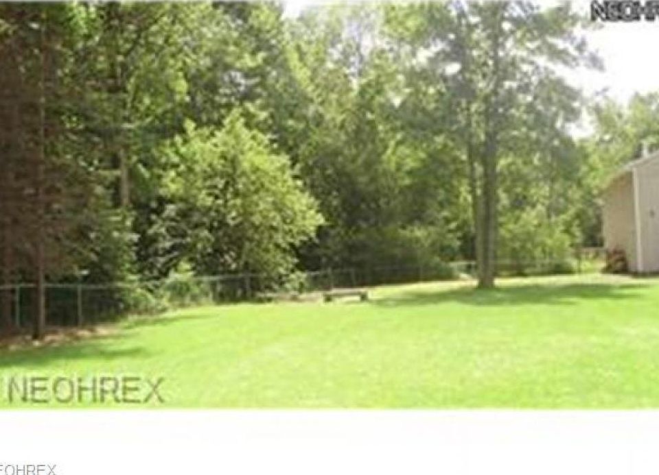 1st image of Parkwood Dr