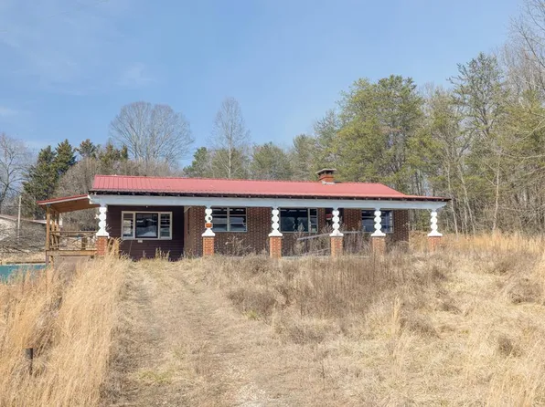 419 Loving Rd, Morganton, GA 30560
