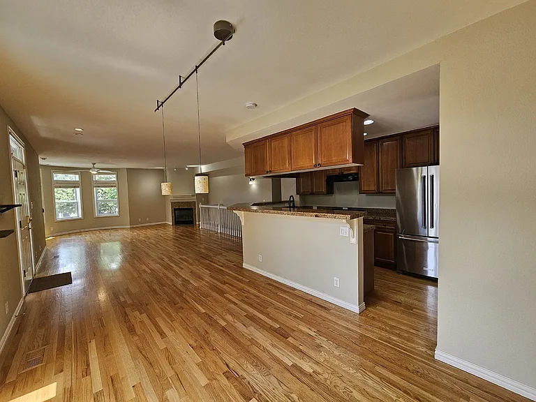 2 Garfield St #A — Photo 4