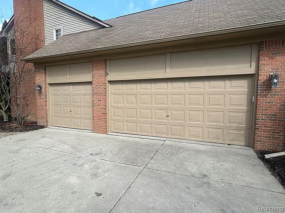 4th image of 855 Chelsea Rd