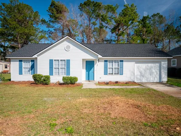 75 E Howell Dr, Lakeland, GA 31635