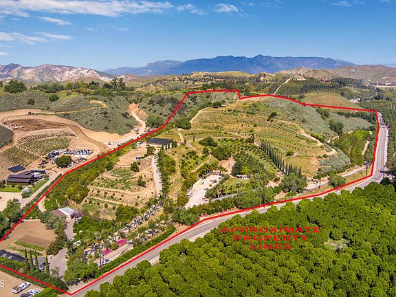 3rd image of 7907 Balcom Canyon Rd