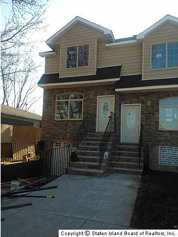 1st image of 432 Delaware Ave