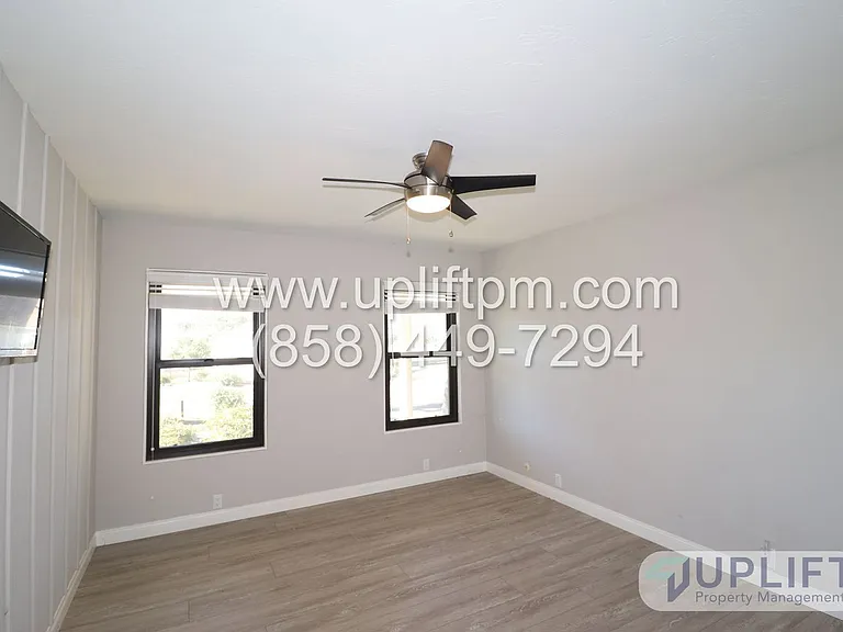 4721 Meadowridge Rd — Photo 12