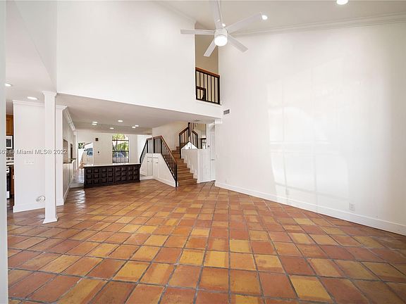 2nd image of 21212 Harbor Way APT 141-14