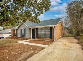 752 N Burbank Dr, Montgomery, AL 36117