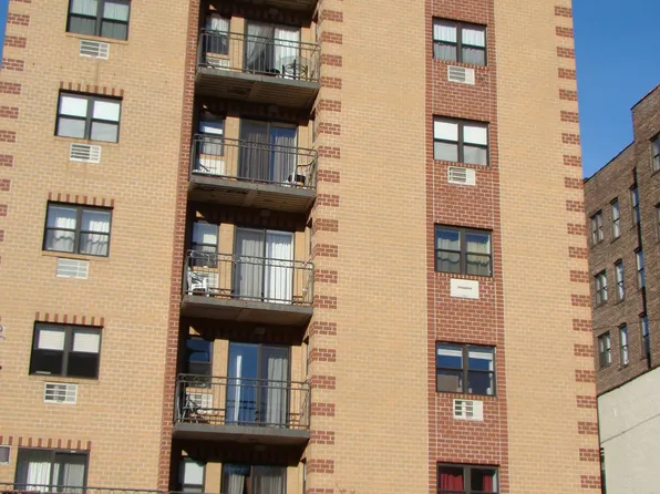 49-07 43rd Avenue image 15 of 15