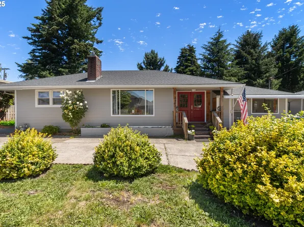 2408 N College St, Newberg, OR 97132