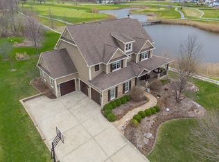 7220 Clubhouse Dr, Yorkville, IL 60560