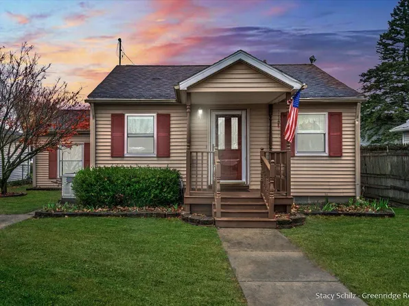 210 S State St, Nashville, MI 49073