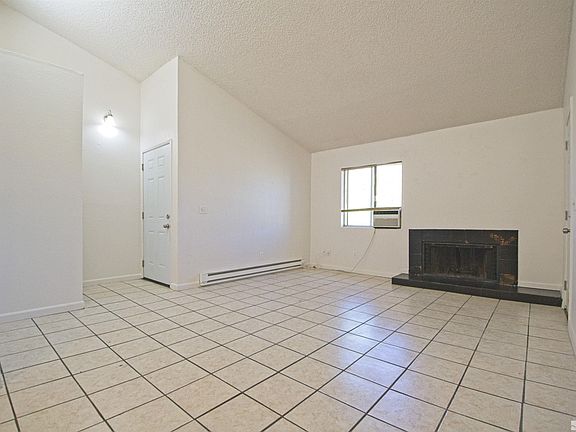 3rd image of 2375 Tripp Dr APT 10