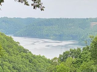 461 Sunny Point Rd, Baxter, TN 38544